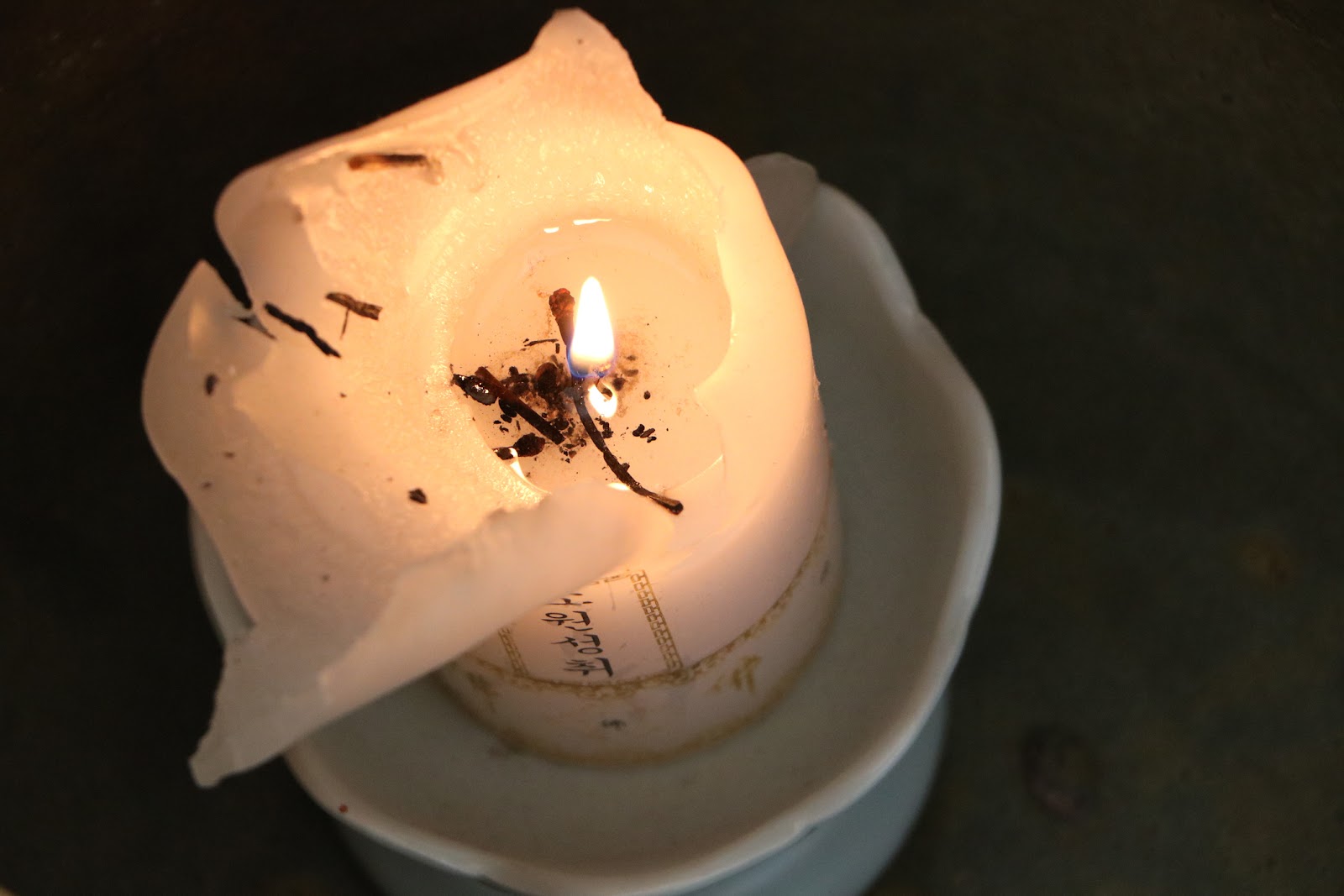 Where Does the Wax Go When You Burn a Candle?